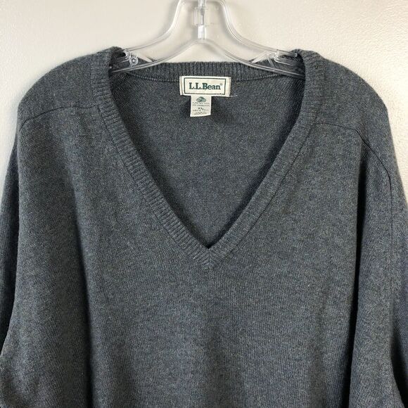 LL Bean Wool Sweater Mens XL Tall Gray 100% Lambswool Made in Scotland *Flaw* - Picture 2 of 16